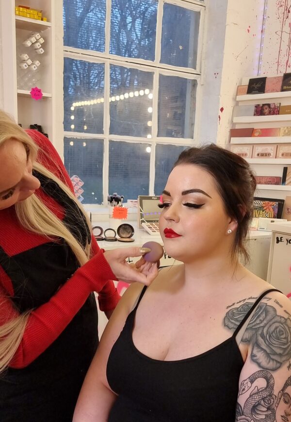vintage glam makeup course learn bridal makeup learn your own bridal makeup 121 lessons accredited courses leicester makeup academy