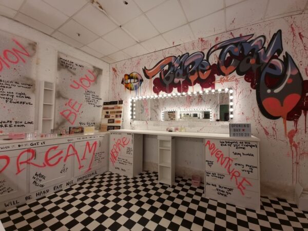 special effects room funky creative makeup studio