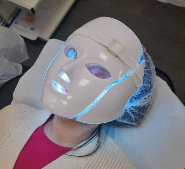 Editable Microneedling Course Manual