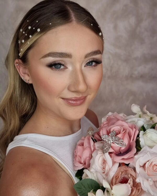 Bridal Makeup artisty course Masterclass