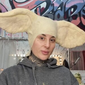 Ears cap