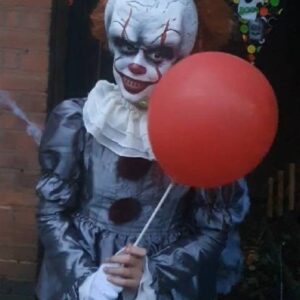 Clown cracked pull over head