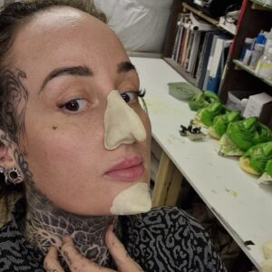 Witch nose and chin set