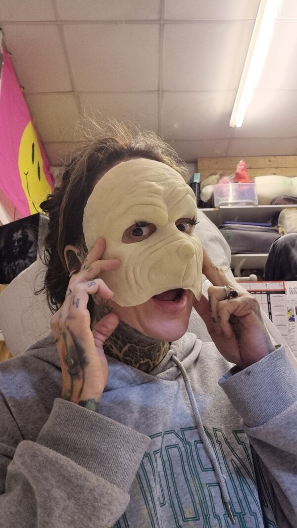 Grinch Latex Prosthetic Mask - Image 20
