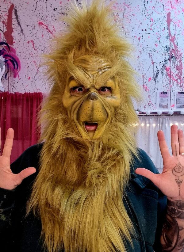 the realistic grinch pullover mask