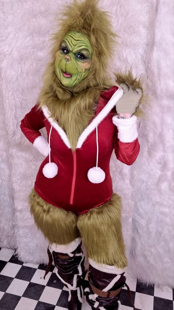 gricnh faux fur costume and mask