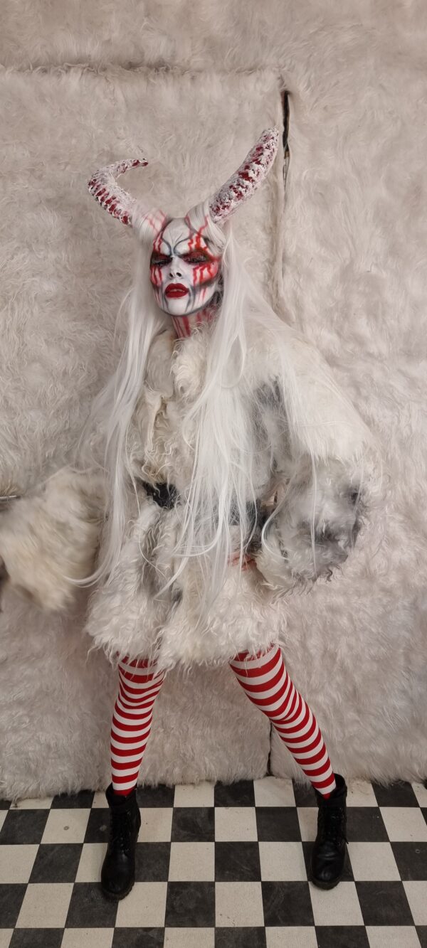 krampus forehead and horns