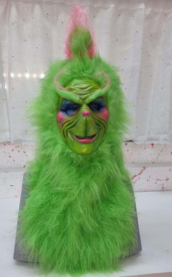 miss smiley grinch