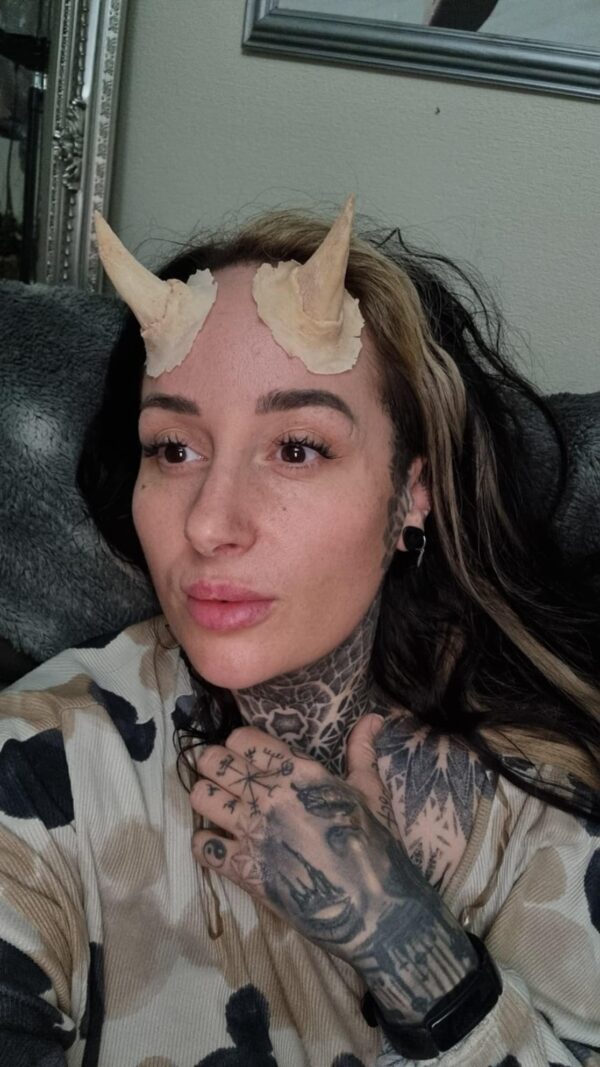 devil horns prosthetics