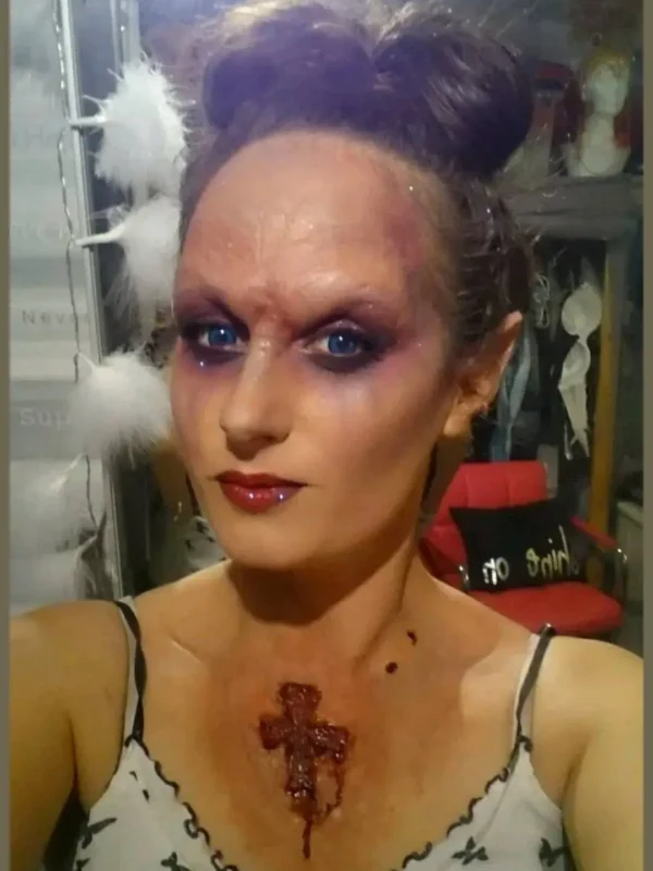 Angry Vampire Forehead Prosthetic - Image 2