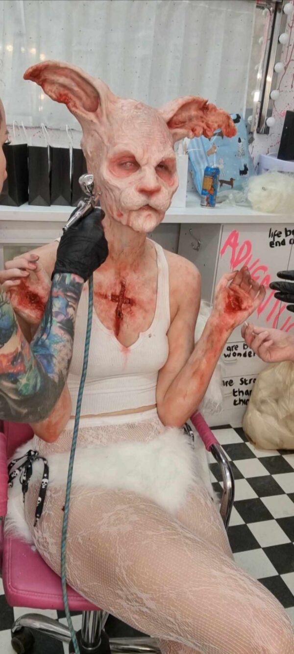 how to apply a silicone prosthetic face