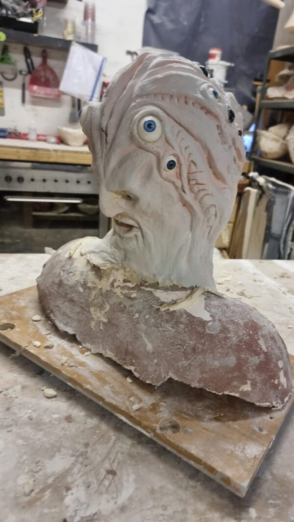 Cowl alien  full head prosthetic - Image 6