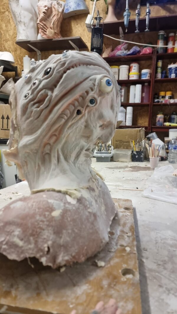 Cowl alien  full head prosthetic - Image 4
