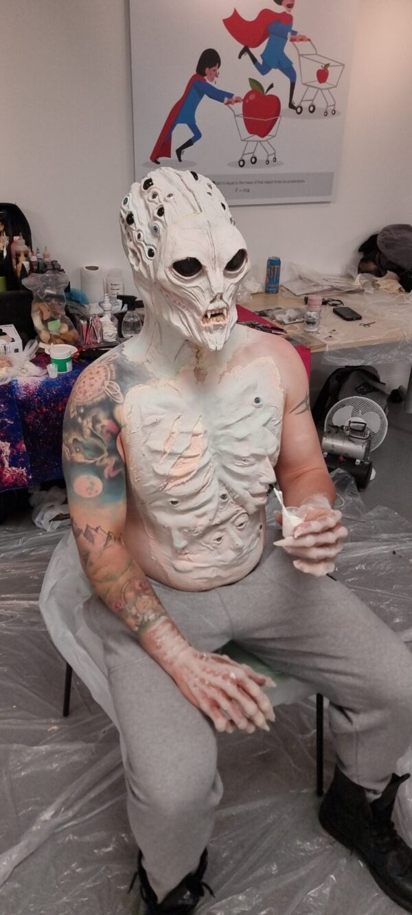 Full Face Alien Prosthetic - Image 8